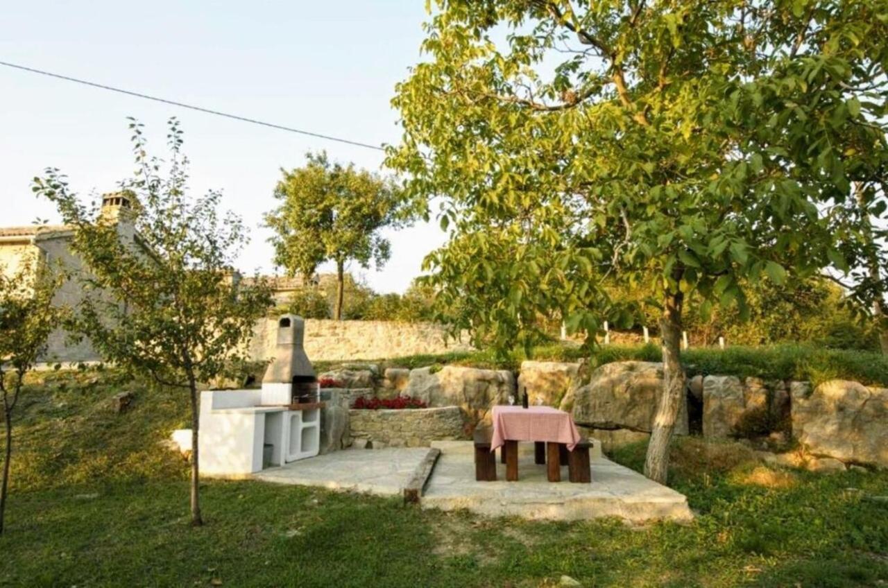 בוזט The Grandview Residence מראה חיצוני תמונה