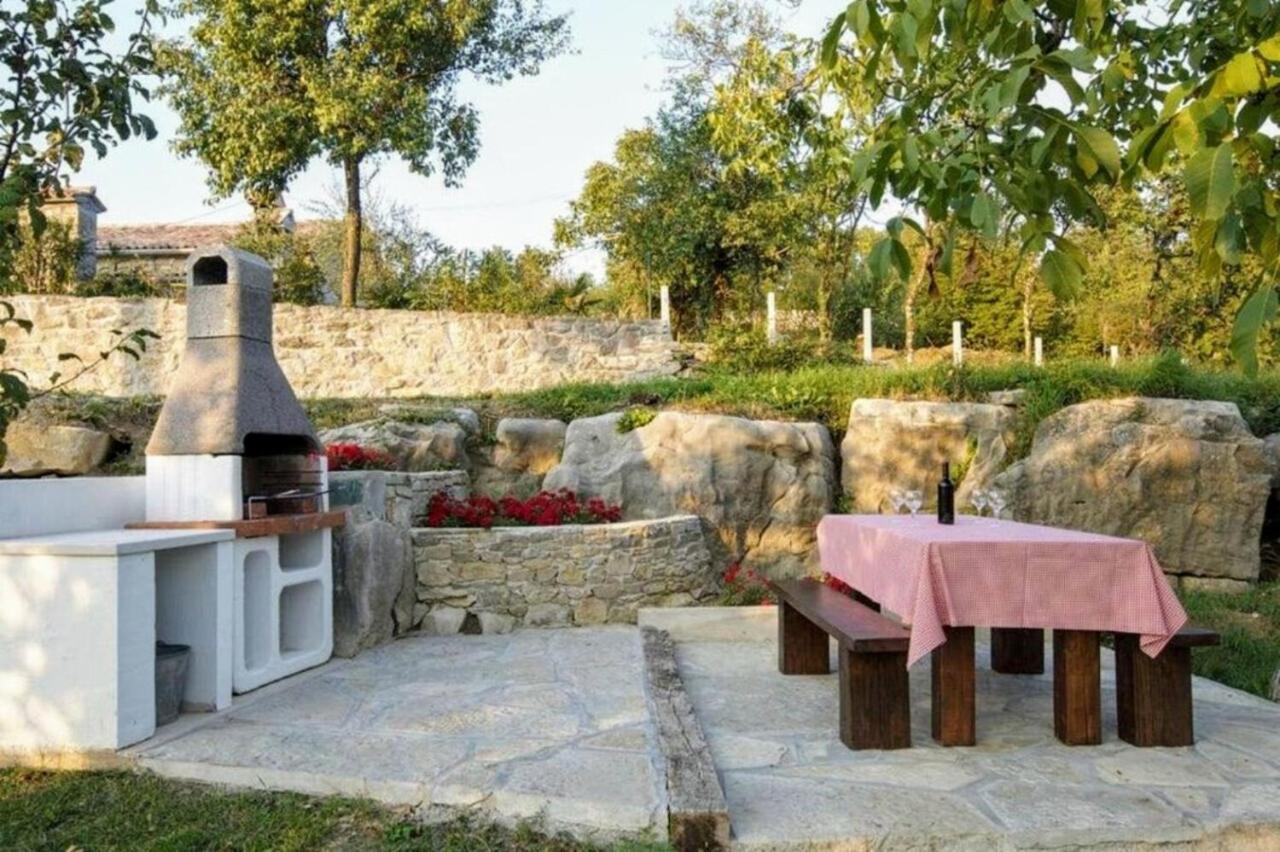 בוזט The Grandview Residence מראה חיצוני תמונה